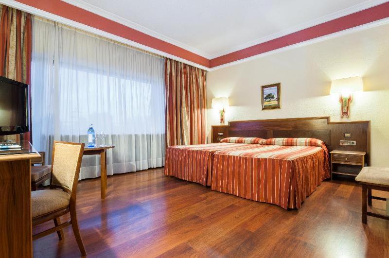 Crisol Regio Hotel Santa Marta de Tormes Cameră foto